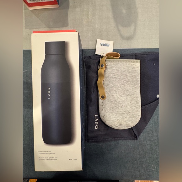 Larq Other - LARQ Bottle with Light Gray Sleeve